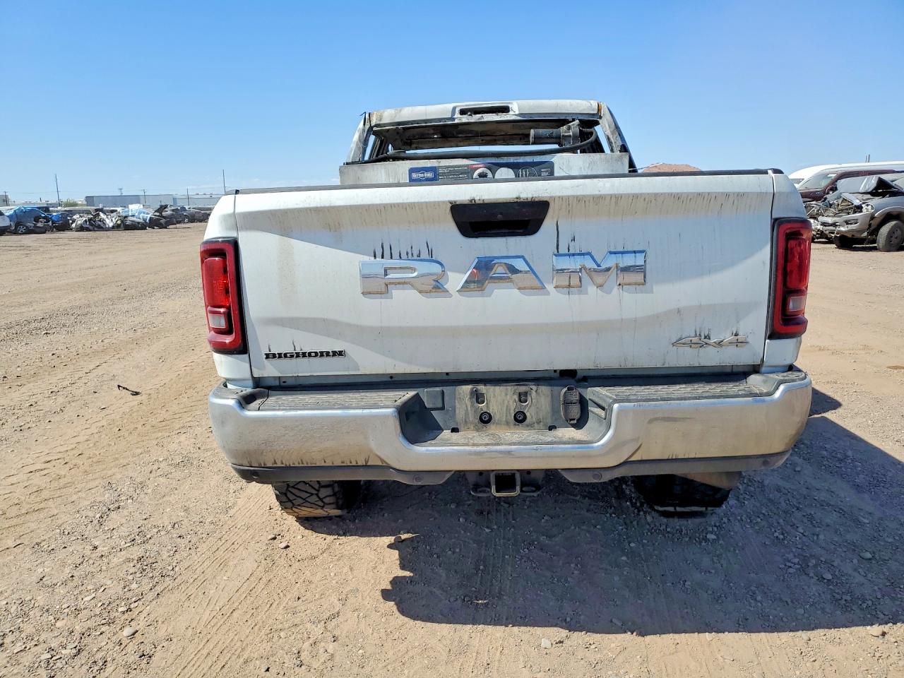 2025 RAM 2500 BIG HORN photo 16