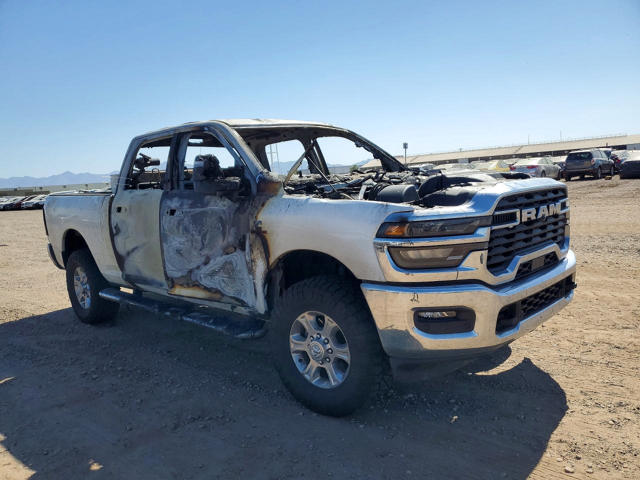 2025 RAM 2500 BIG HORN photo 10