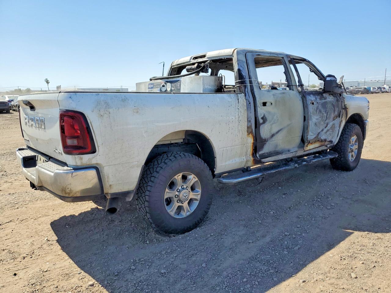 2025 RAM 2500 BIG HORN photo 7