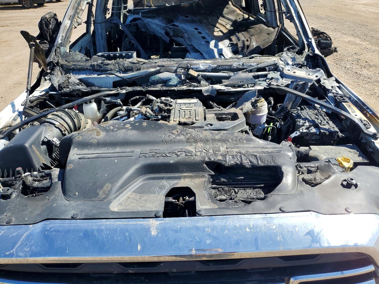 2025 RAM 2500 BIG HORN photo 31