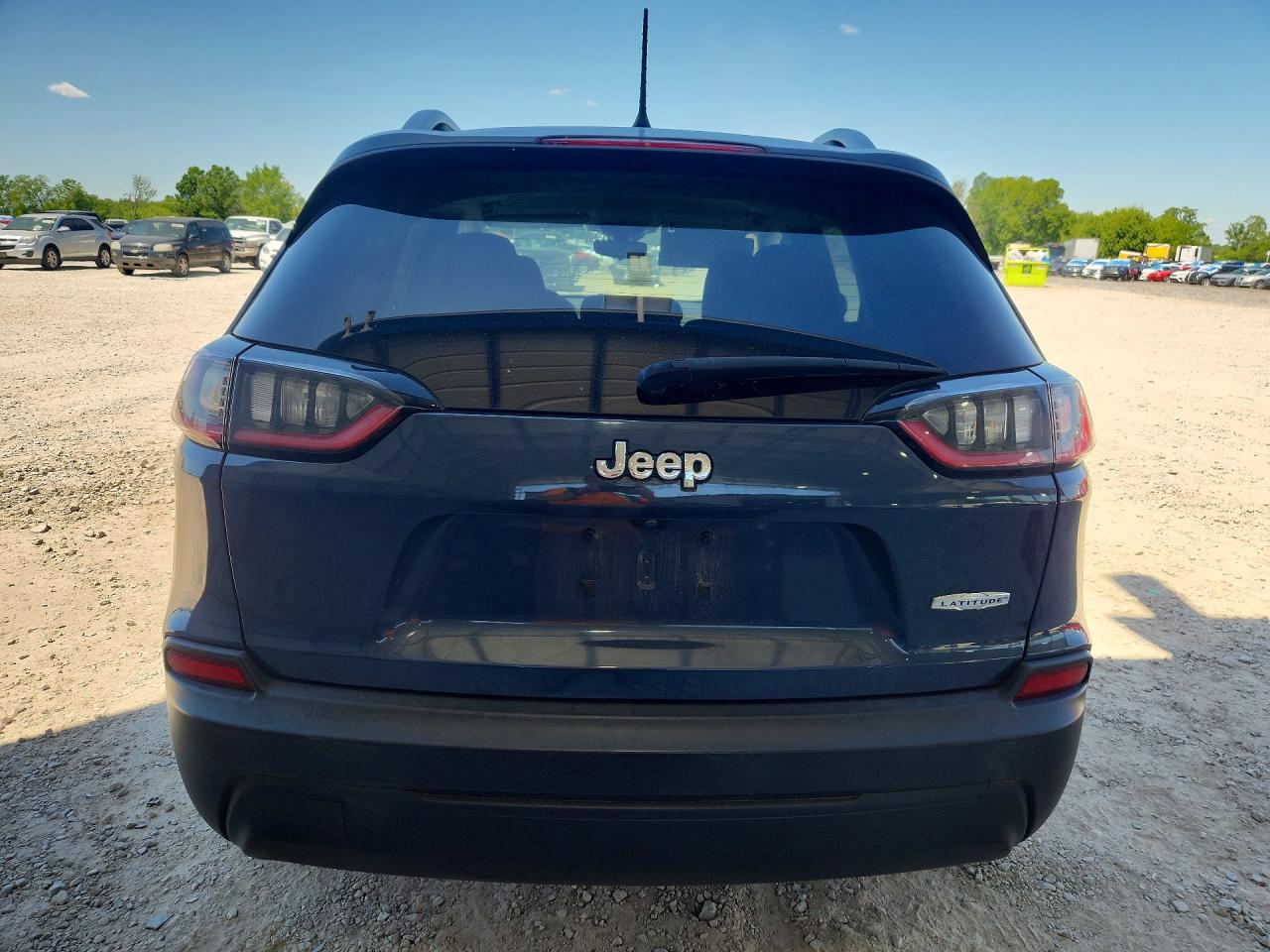 2021 JEEP CHEROKEE LATITUDE photo 6