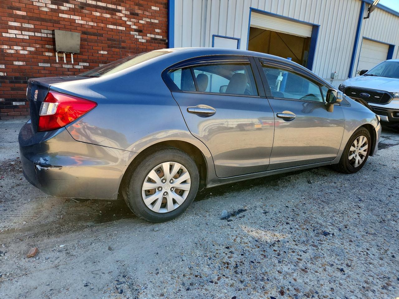 2012 HONDA CIVIC LX photo 5