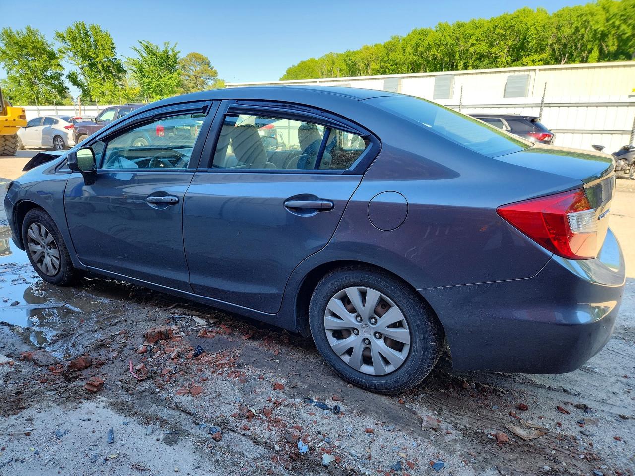 2012 HONDA CIVIC LX photo 3
