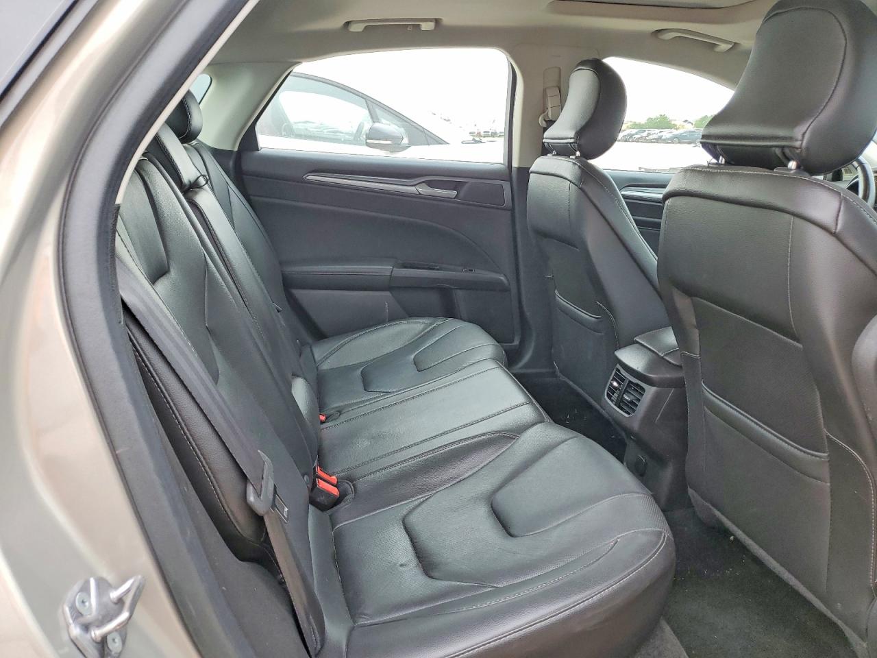 2015 FORD FUSION TITANIUM photo 19