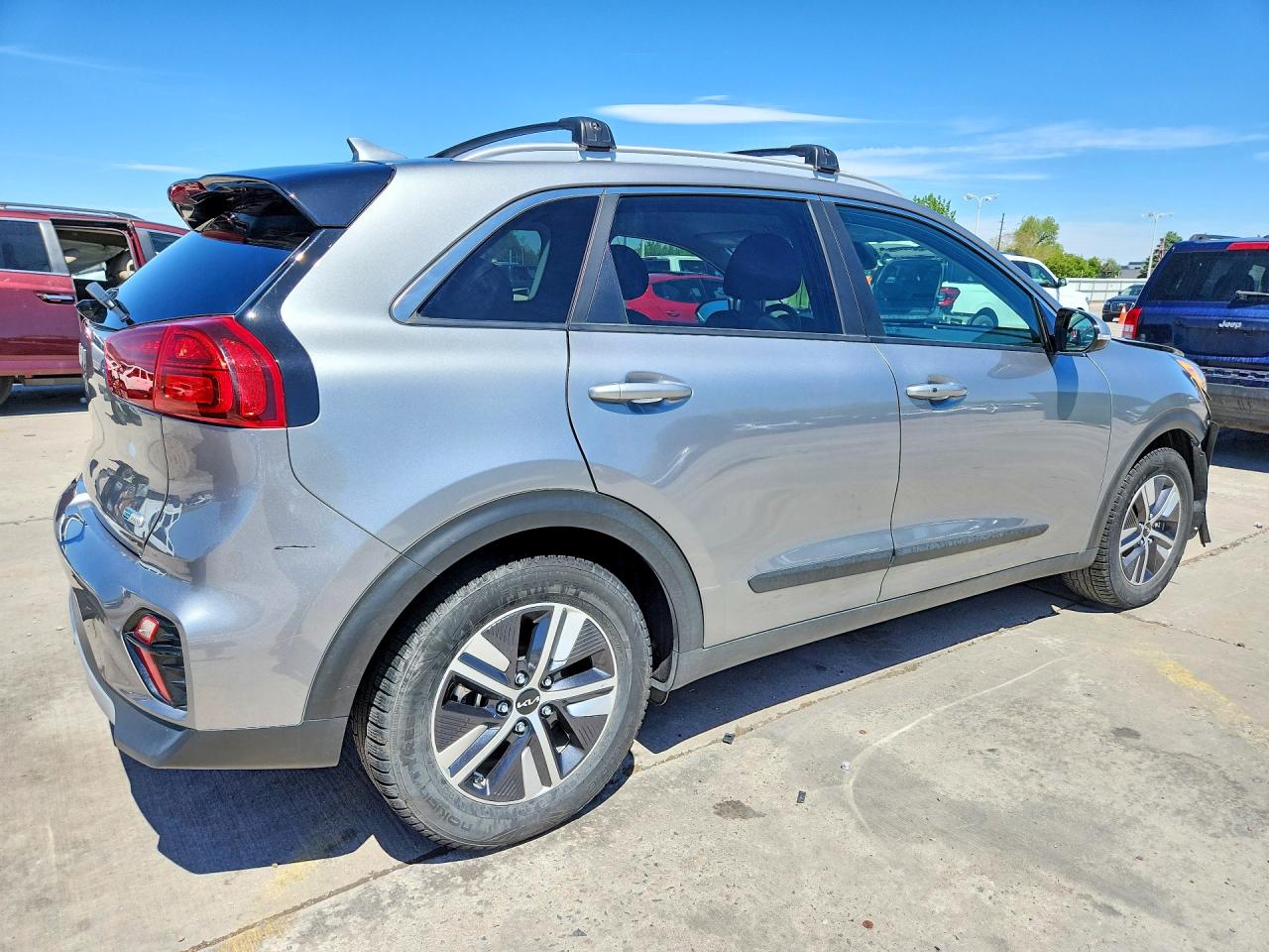 2022 KIA NIRO EX photo 7