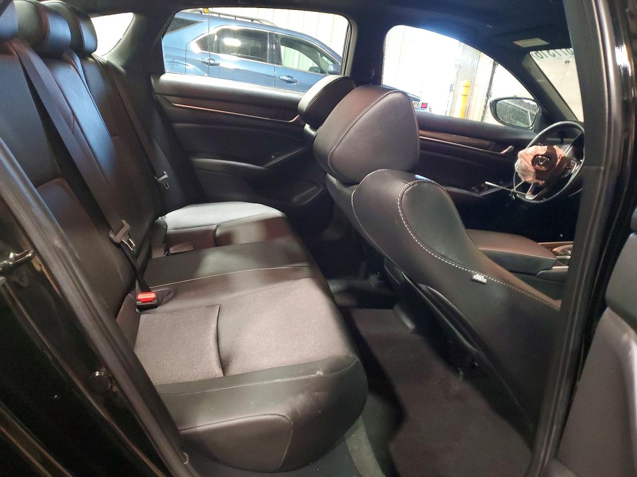 2020 HONDA ACCORD SPORT photo 28