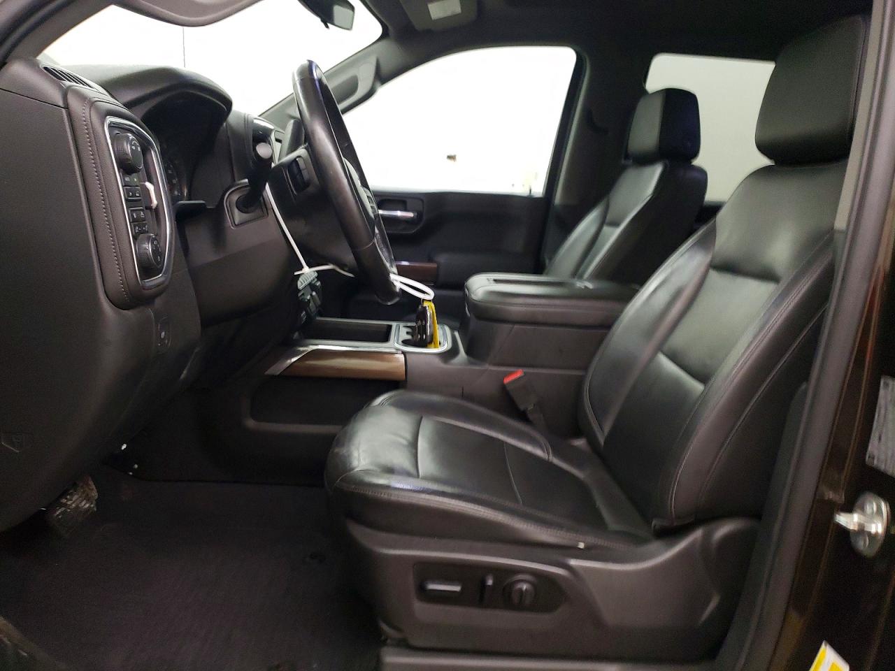 2019 CHEVROLET SILVERADO K1500 RST photo 13