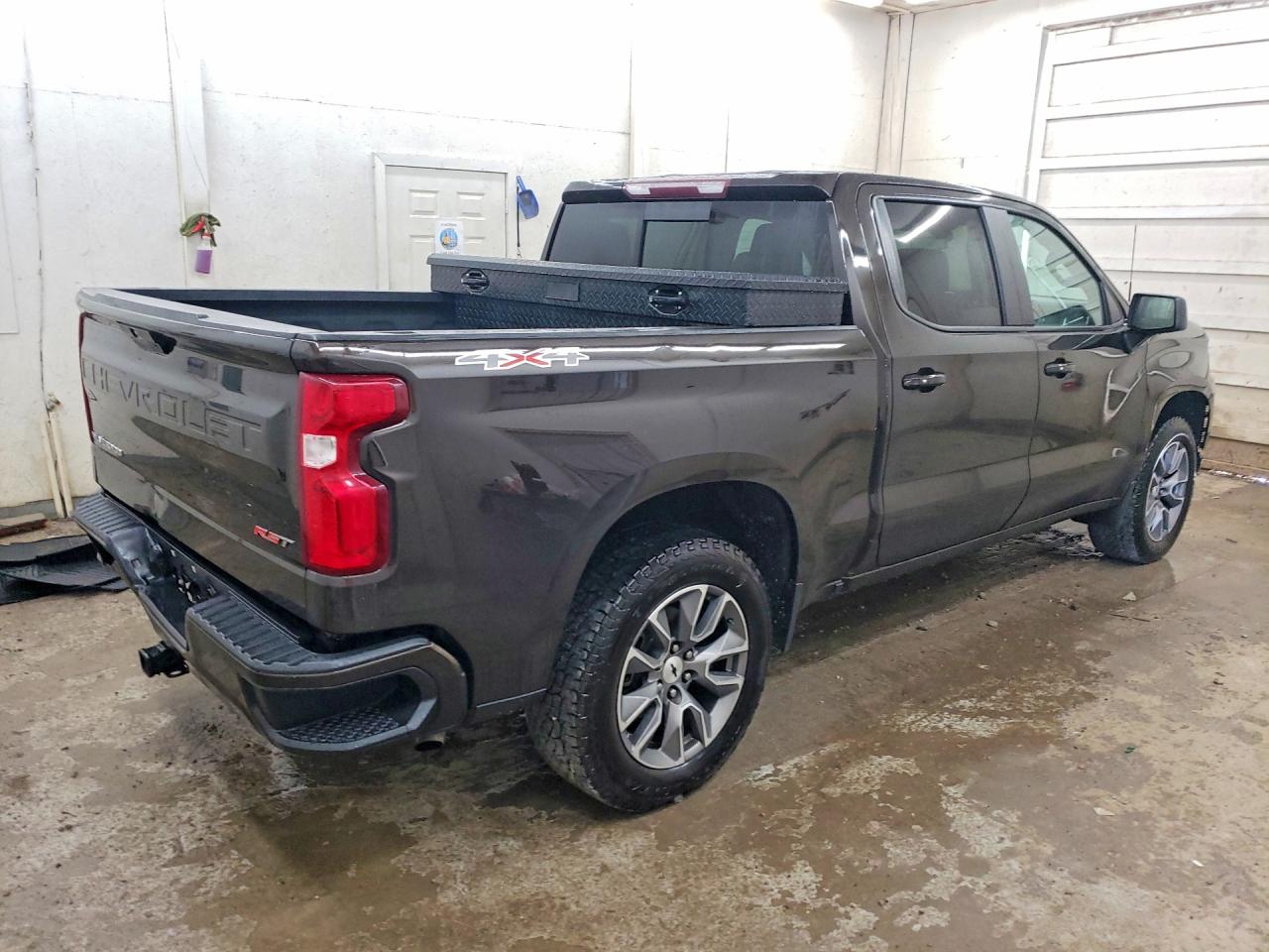 2019 CHEVROLET SILVERADO K1500 RST photo 5