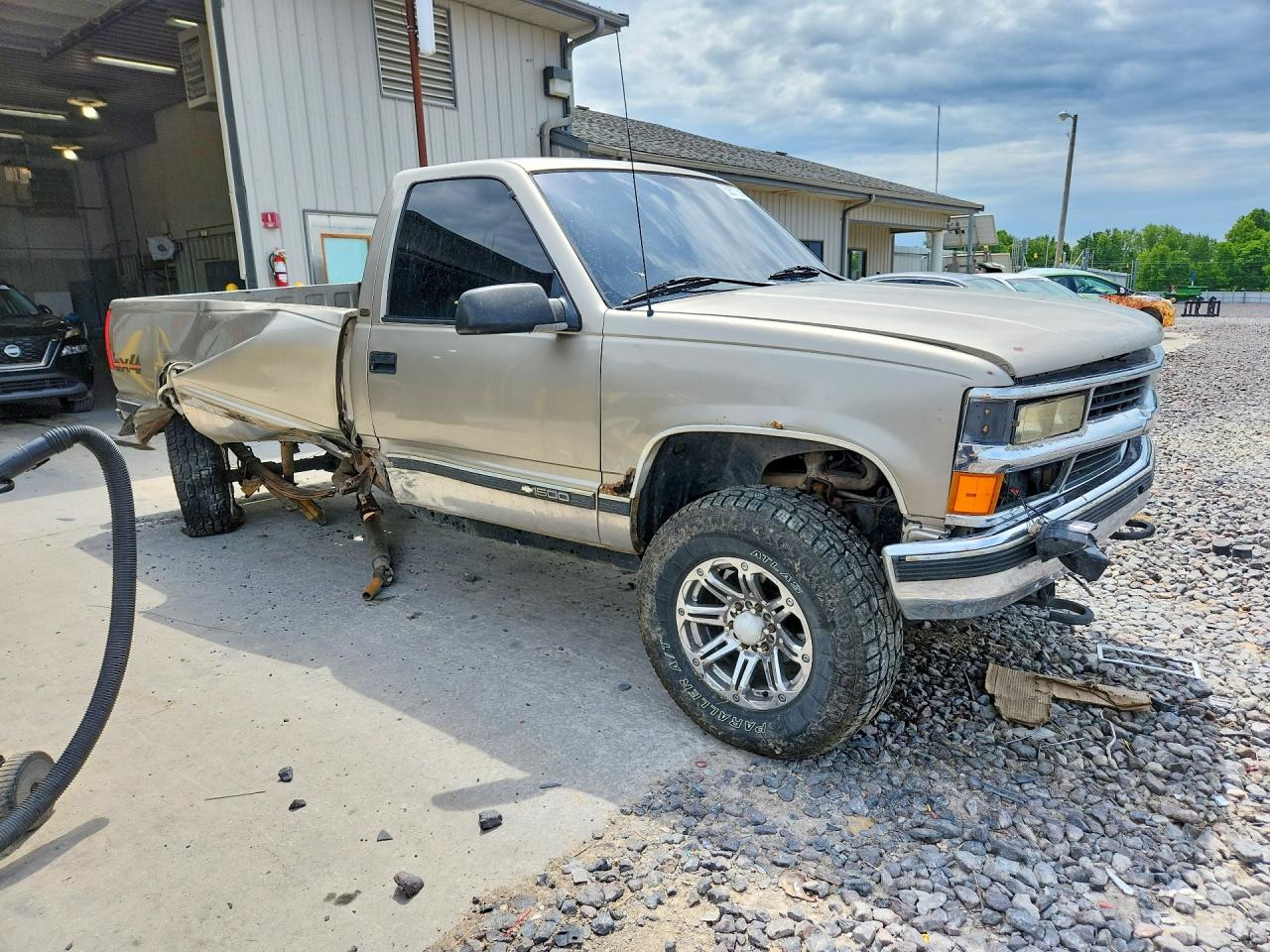 1998 CHEVROLET GMT-400 K1500 photo 4