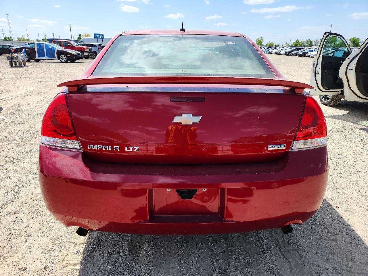 2013 CHEVROLET IMPALA LTZ photo 6