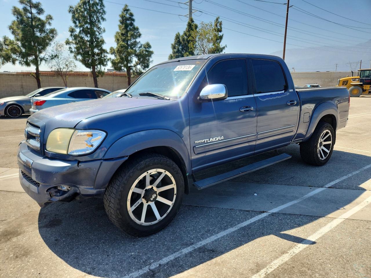 2004 TOYOTA TUNDRA