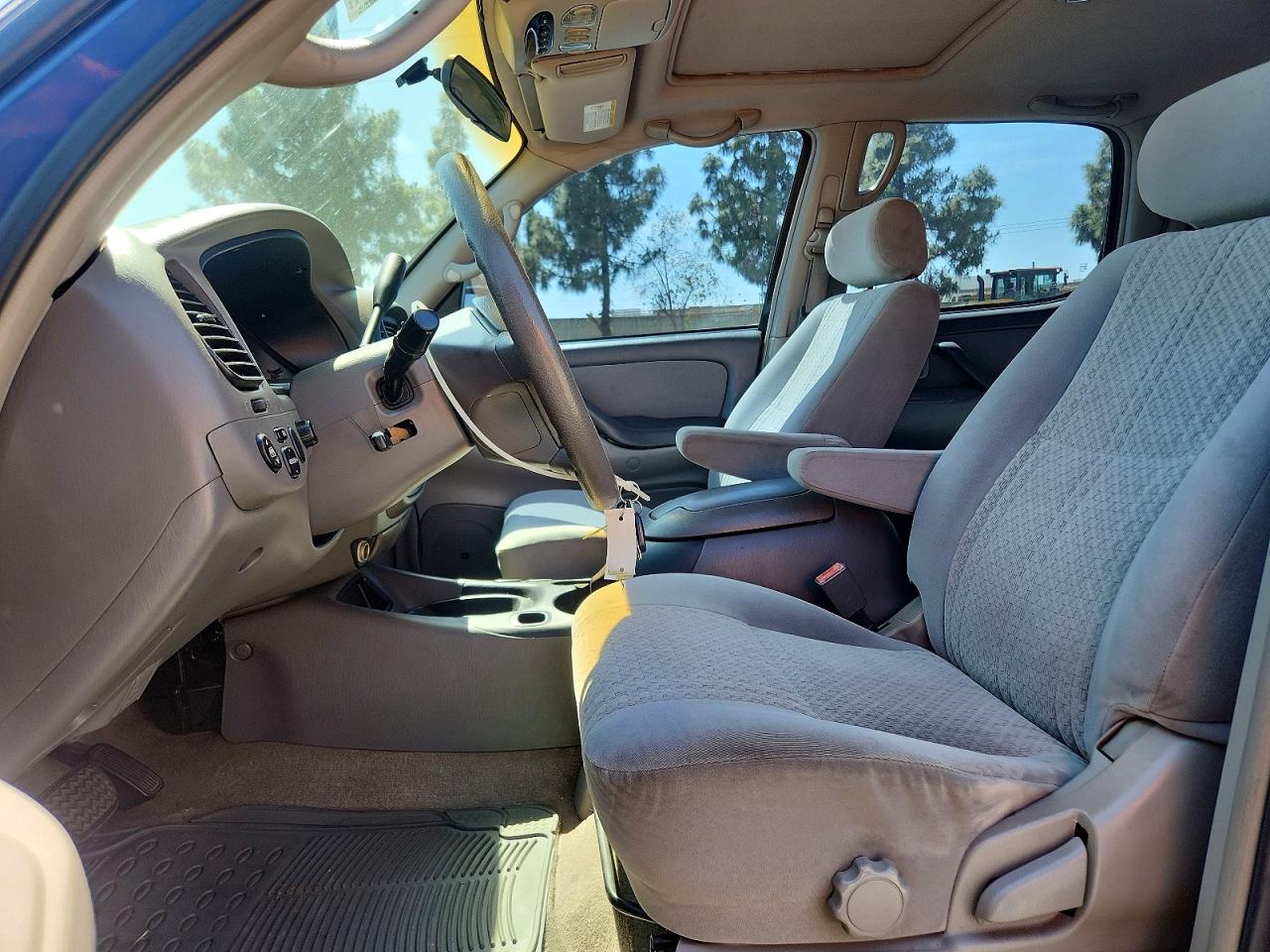 2004 TOYOTA TUNDRA DOUBLE CAB SR5 photo 19