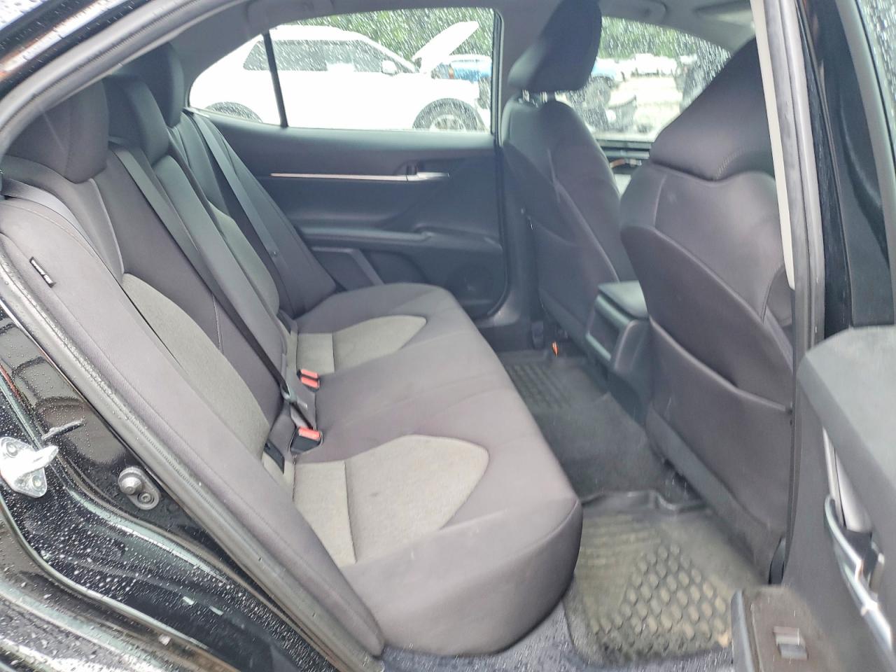 2024 TOYOTA CAMRY LE photo 19