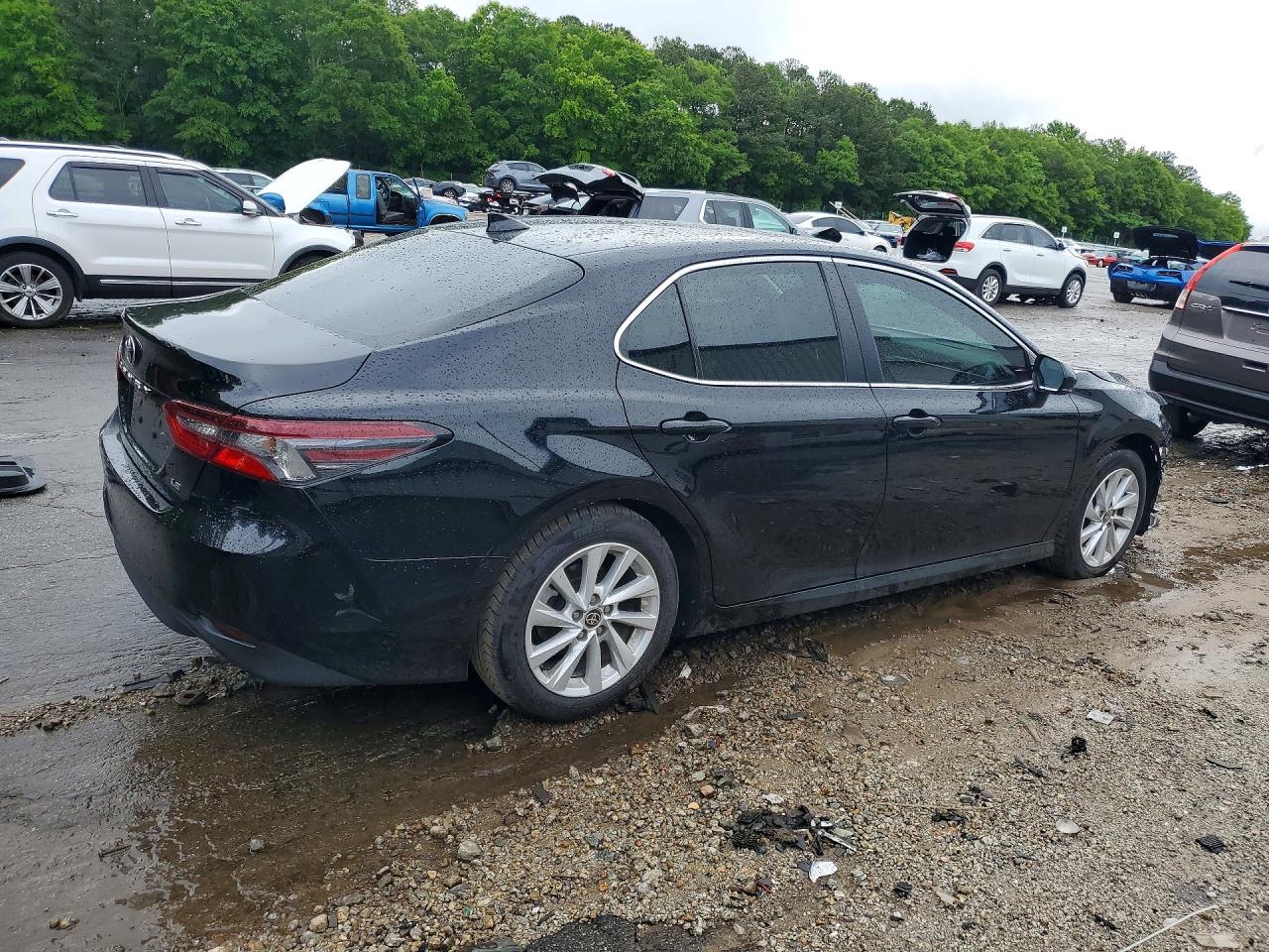 2024 TOYOTA CAMRY LE photo 5