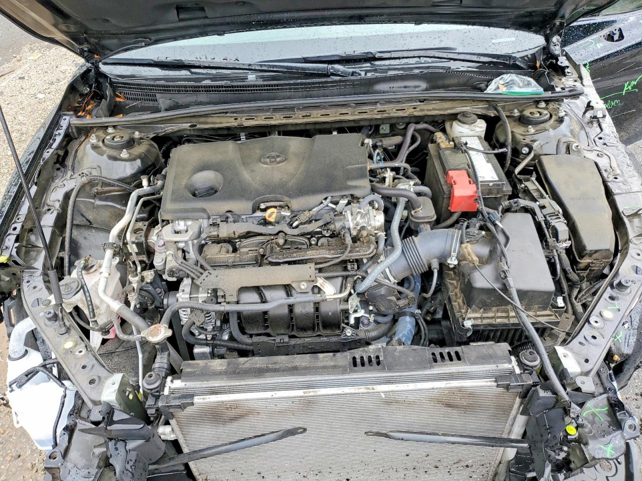 2024 TOYOTA CAMRY LE photo 21