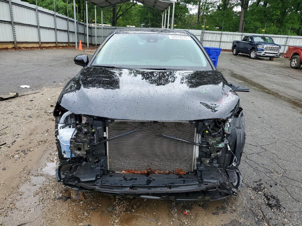 2024 TOYOTA CAMRY LE photo 9