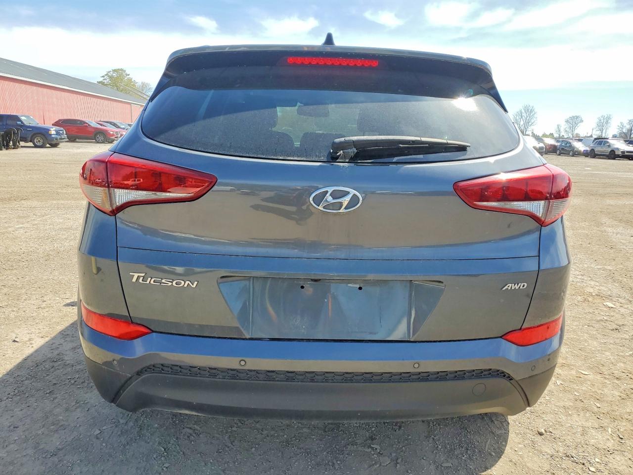 2018 HYUNDAI TUCSON SE photo 11