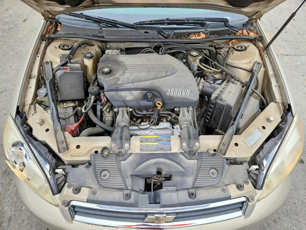 2010 CHEVROLET IMPALA LT photo 31