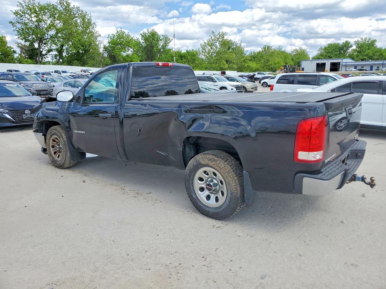 2010 GMC SIERRA C1500 photo 3