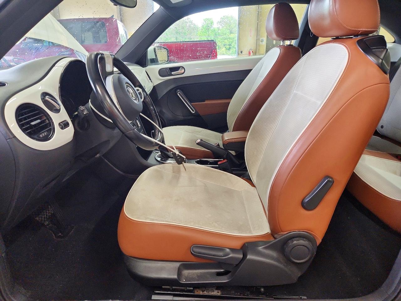 2017 VOLKSWAGEN BEETLE 1.8T photo 13