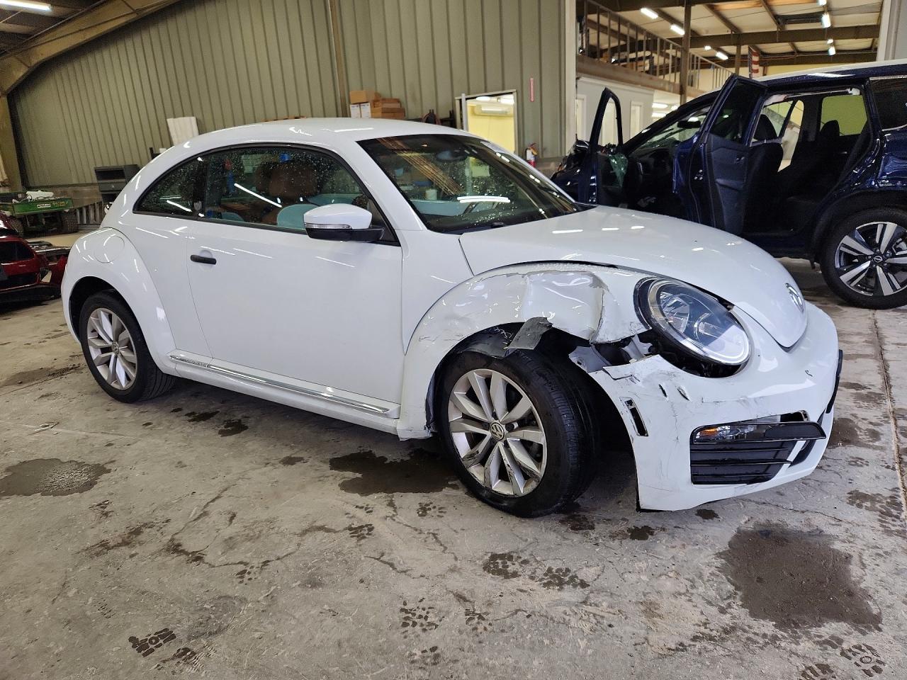 2017 VOLKSWAGEN BEETLE 1.8T photo 7
