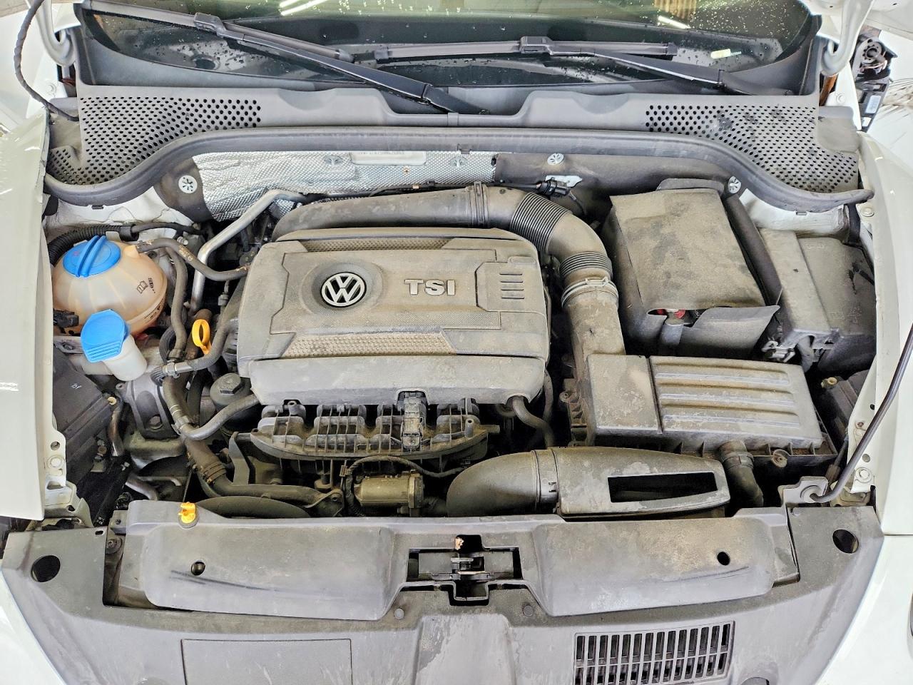 2017 VOLKSWAGEN BEETLE 1.8T photo 21