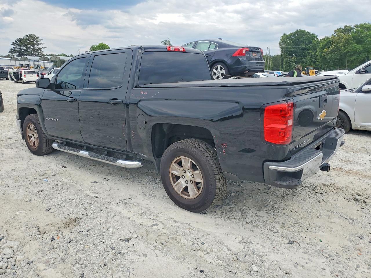 2015 CHEVROLET SILVERADO C1500 LT photo 3