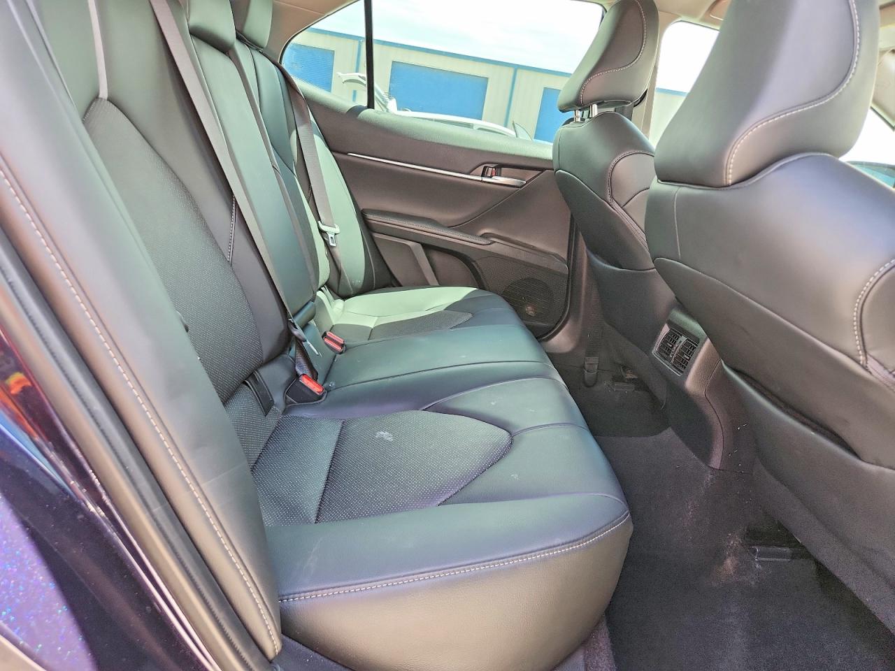 2022 TOYOTA CAMRY XSE photo 10