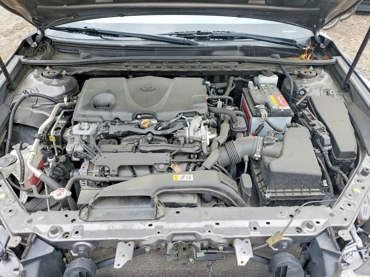 2020 TOYOTA CAMRY SE photo 21