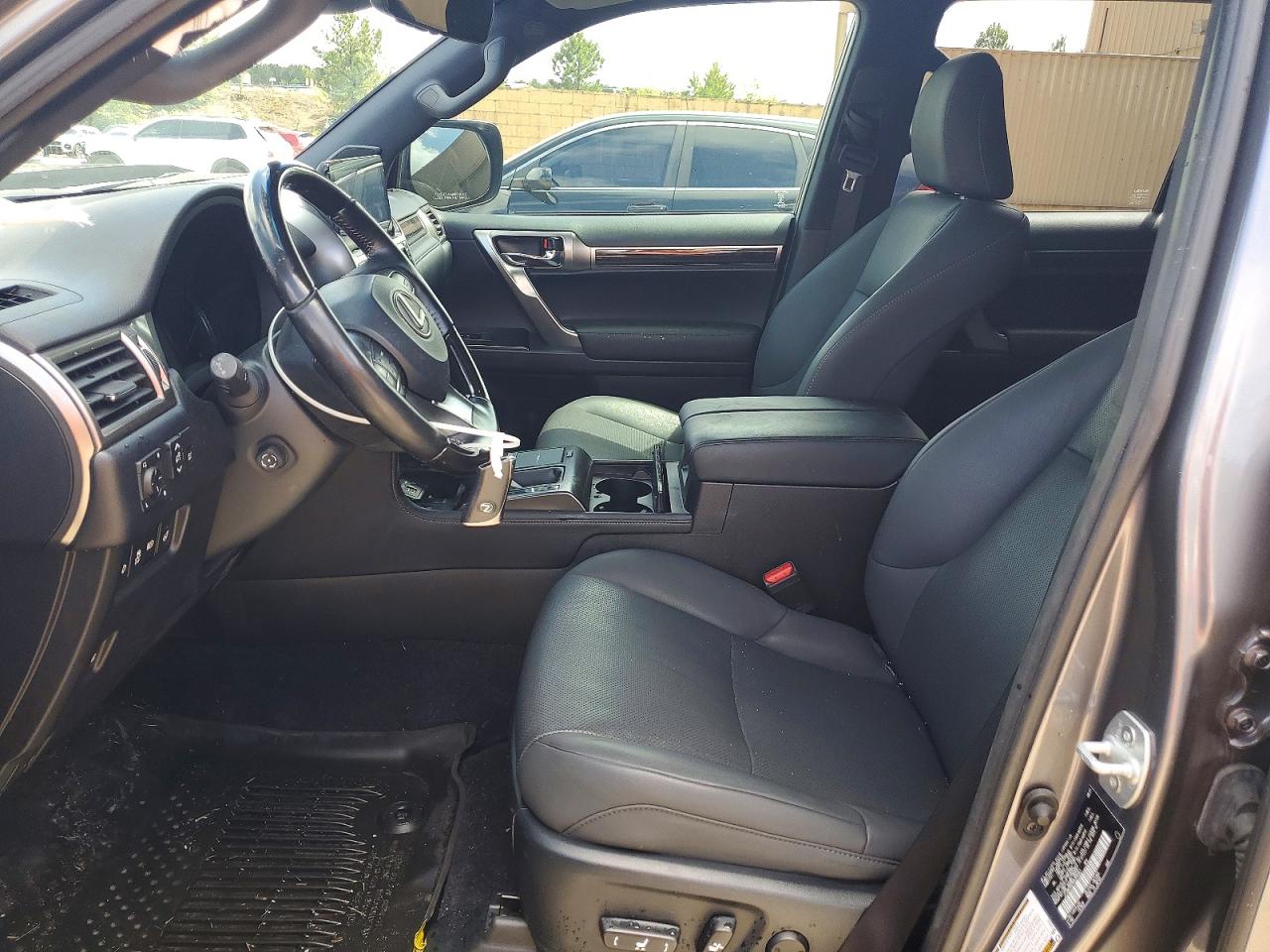 2022 LEXUS GX 460 photo 19