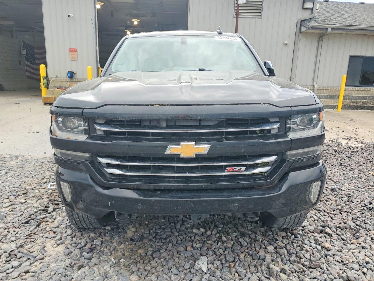 2017 CHEVROLET SILVERADO K1500 LTZ photo 9