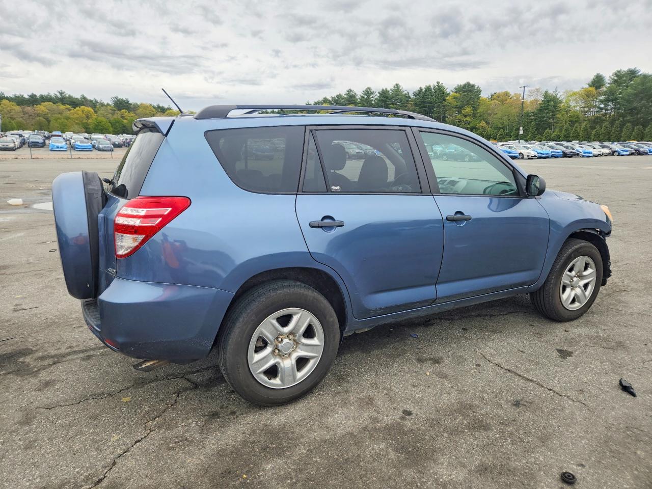 2010 TOYOTA RAV4 BASE photo 7