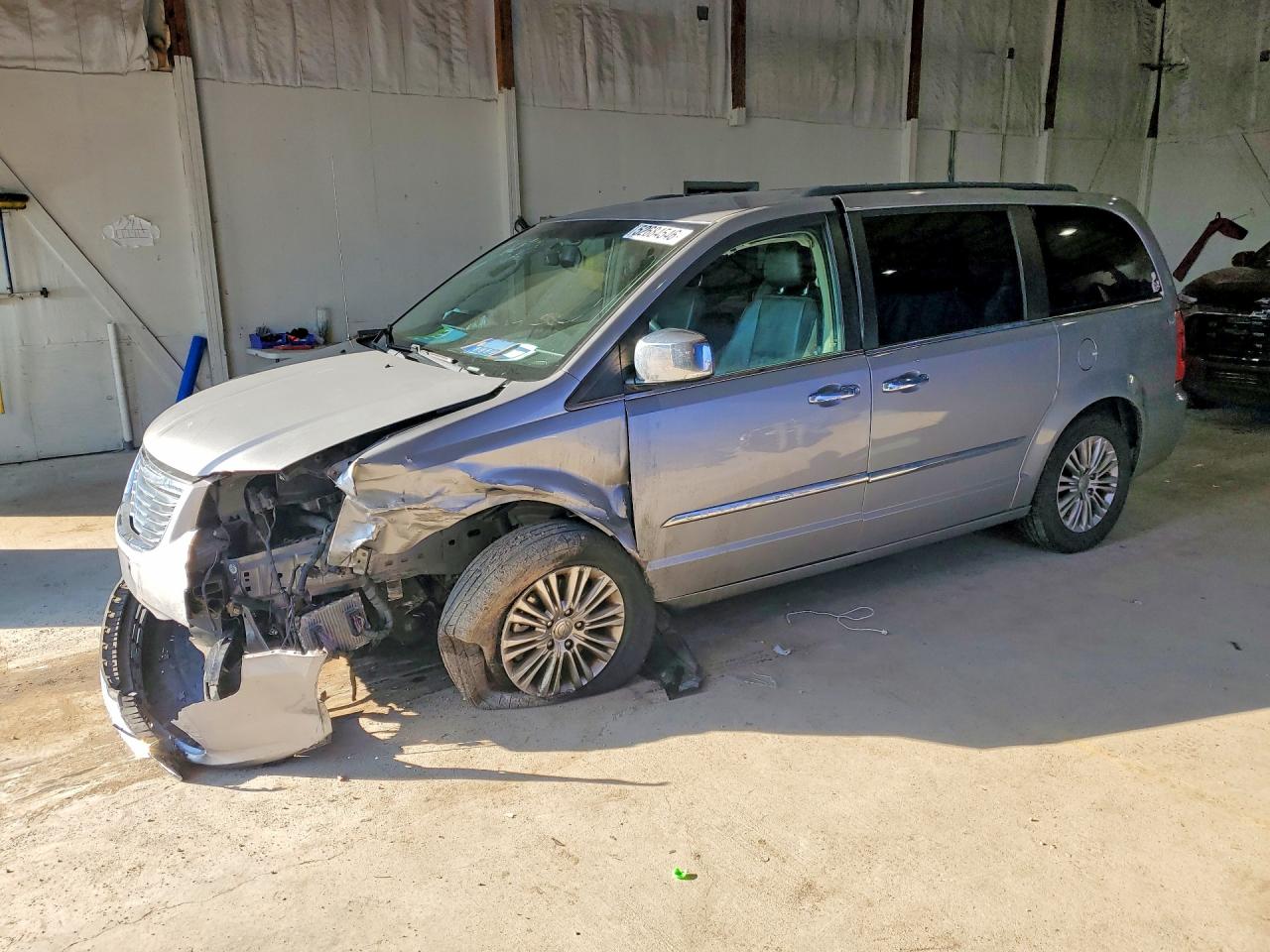 2015 CHRYSLER TOWN & COUNTRY