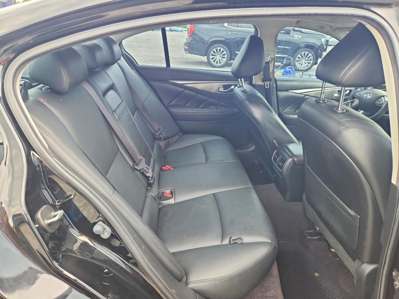2015 INFINITI Q50 PREMIUM photo 19