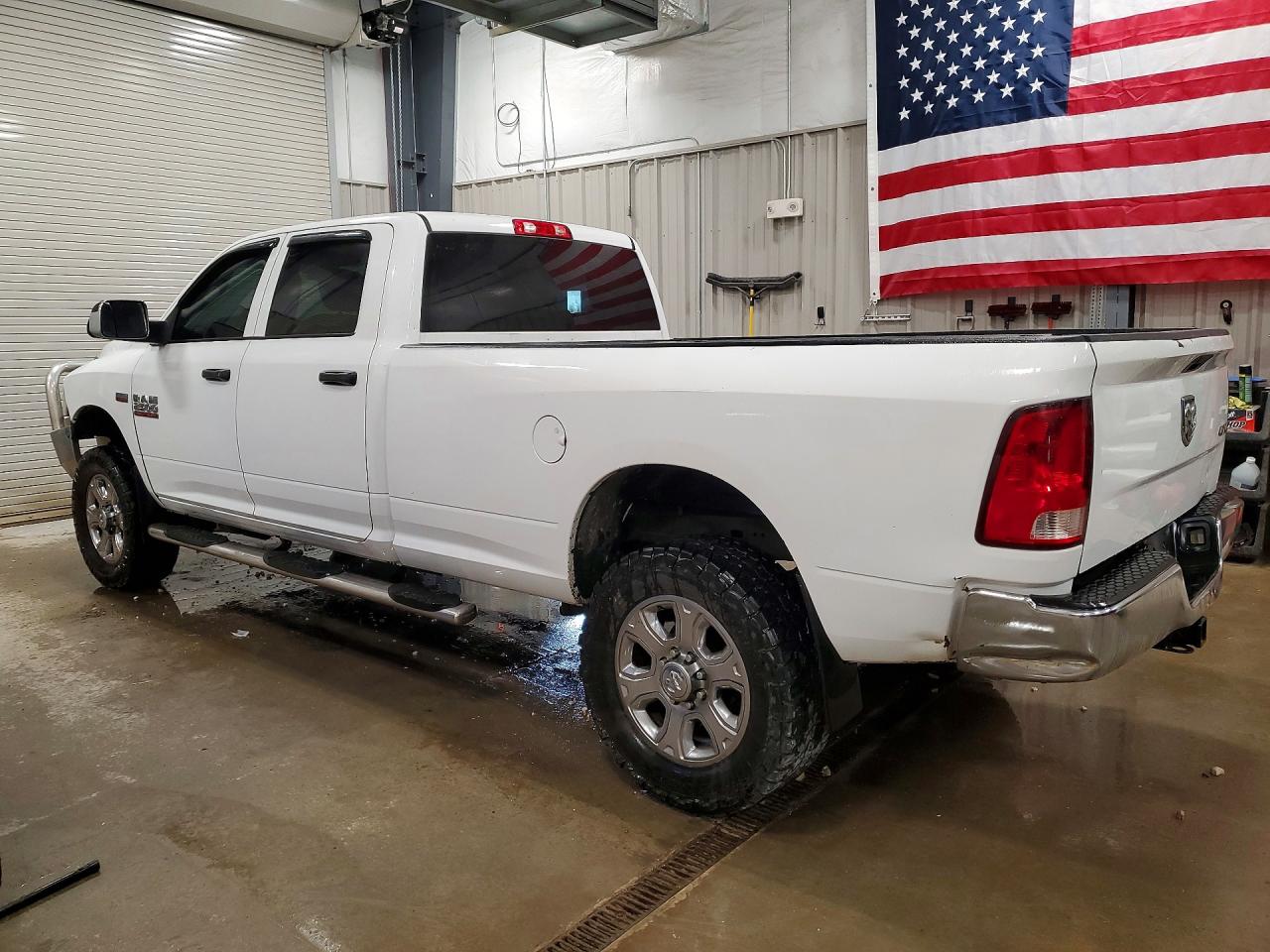 2017 RAM 2500 ST photo 2