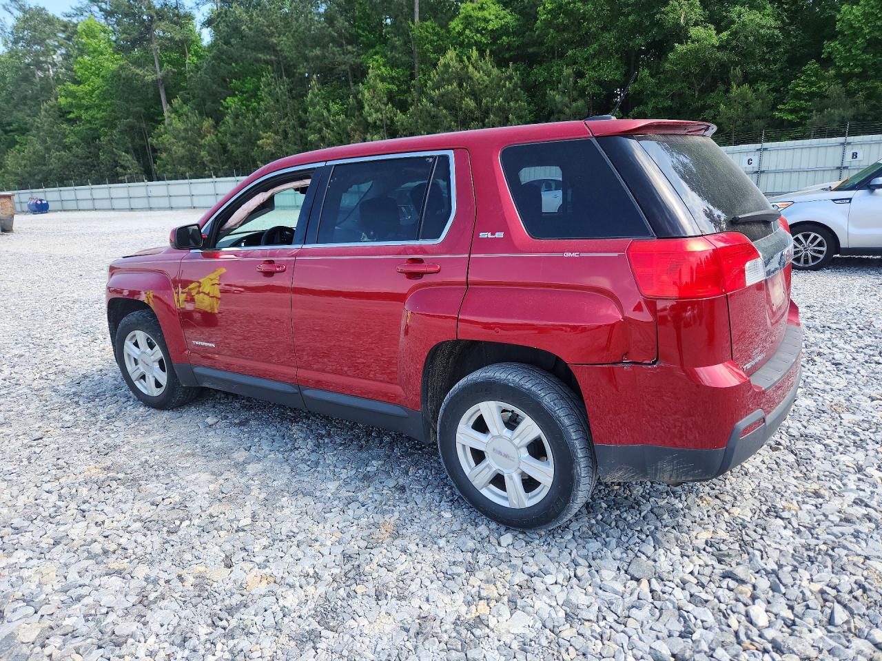 2015 GMC TERRAIN SLE photo 4