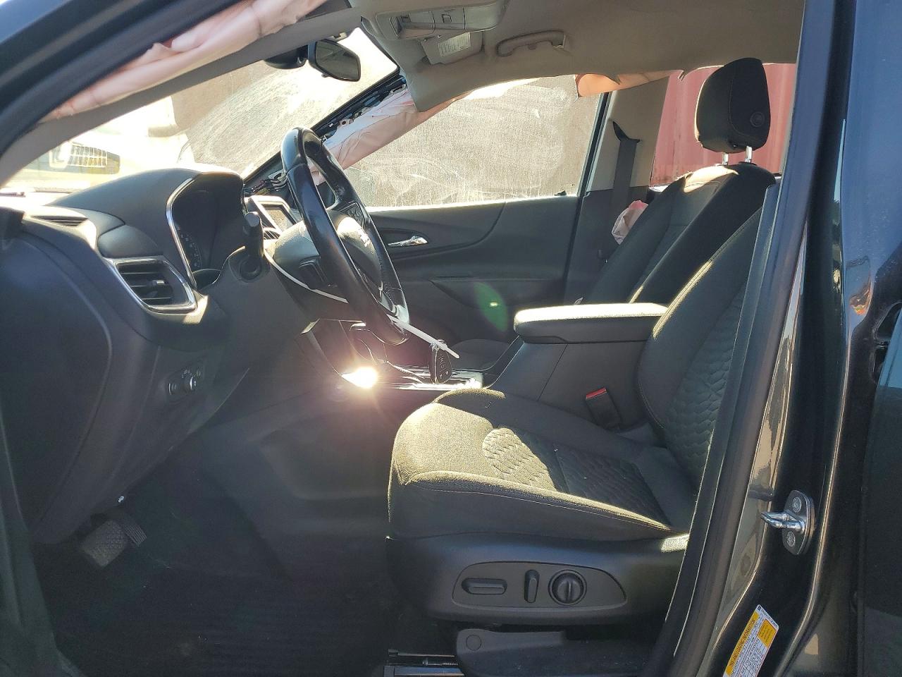 2020 CHEVROLET EQUINOX LT photo 13