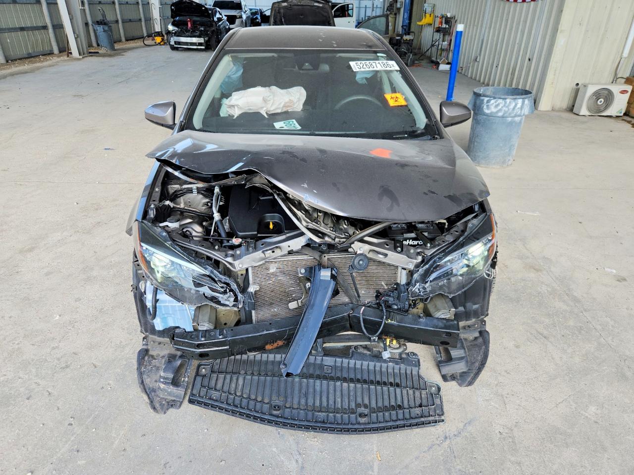 2019 TOYOTA COROLLA LE photo 9