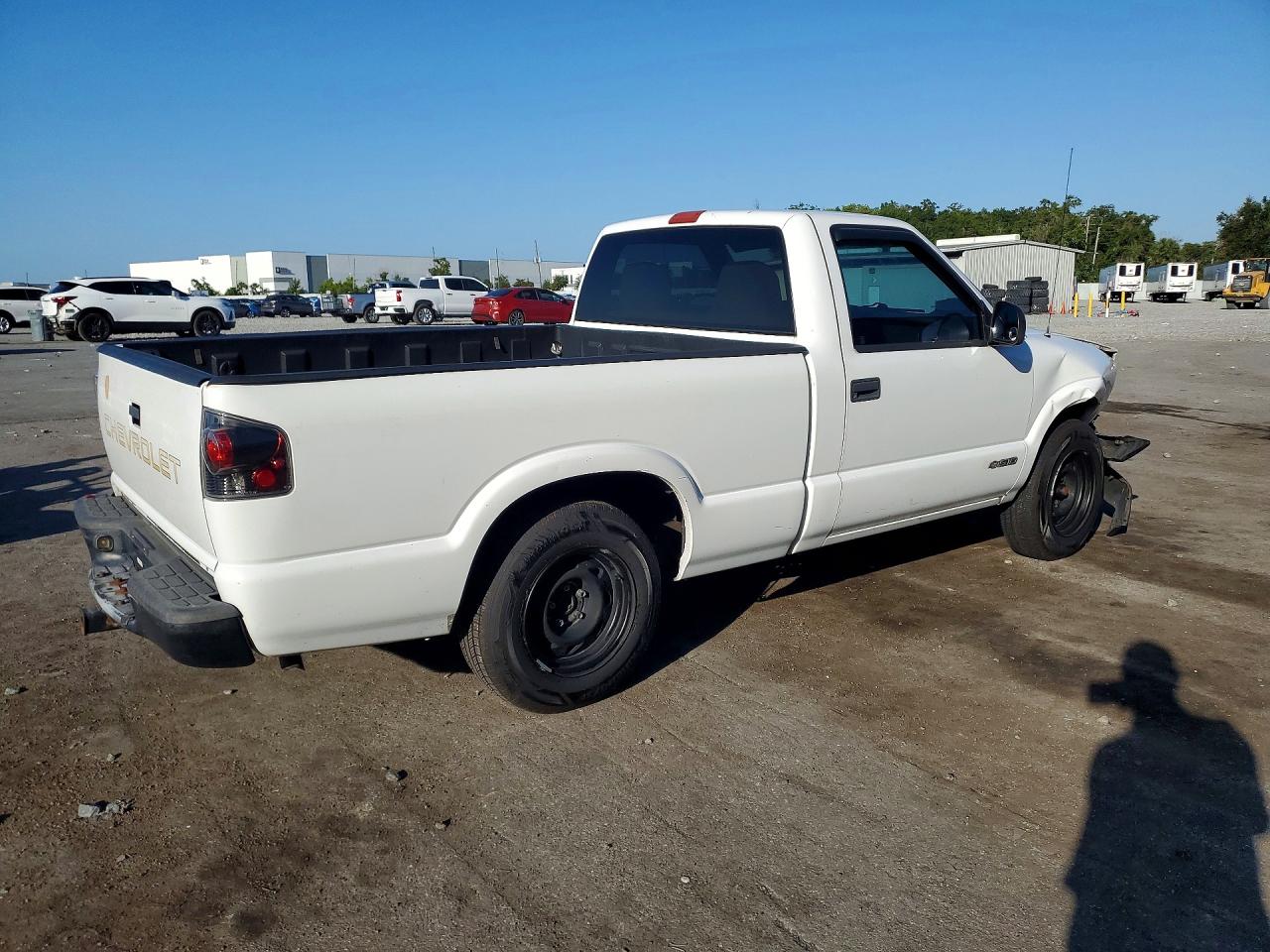 1998 CHEVROLET S TRUCK S10 photo 5