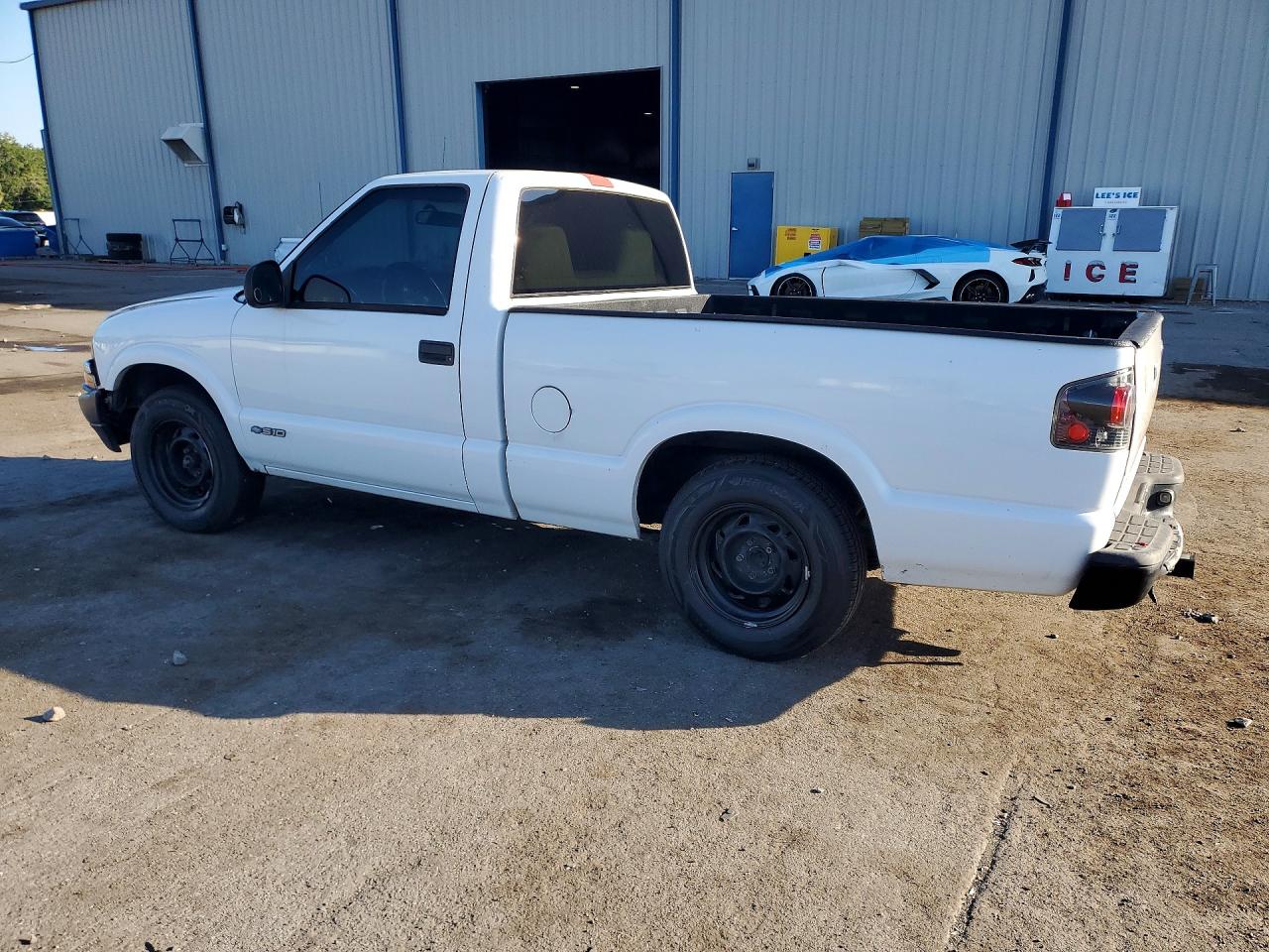 1998 CHEVROLET S TRUCK S10 photo 3