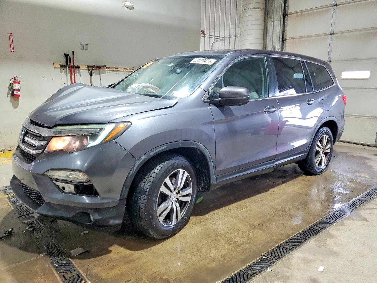 2016 HONDA PILOT EXL — FRONT END damage — photo 1