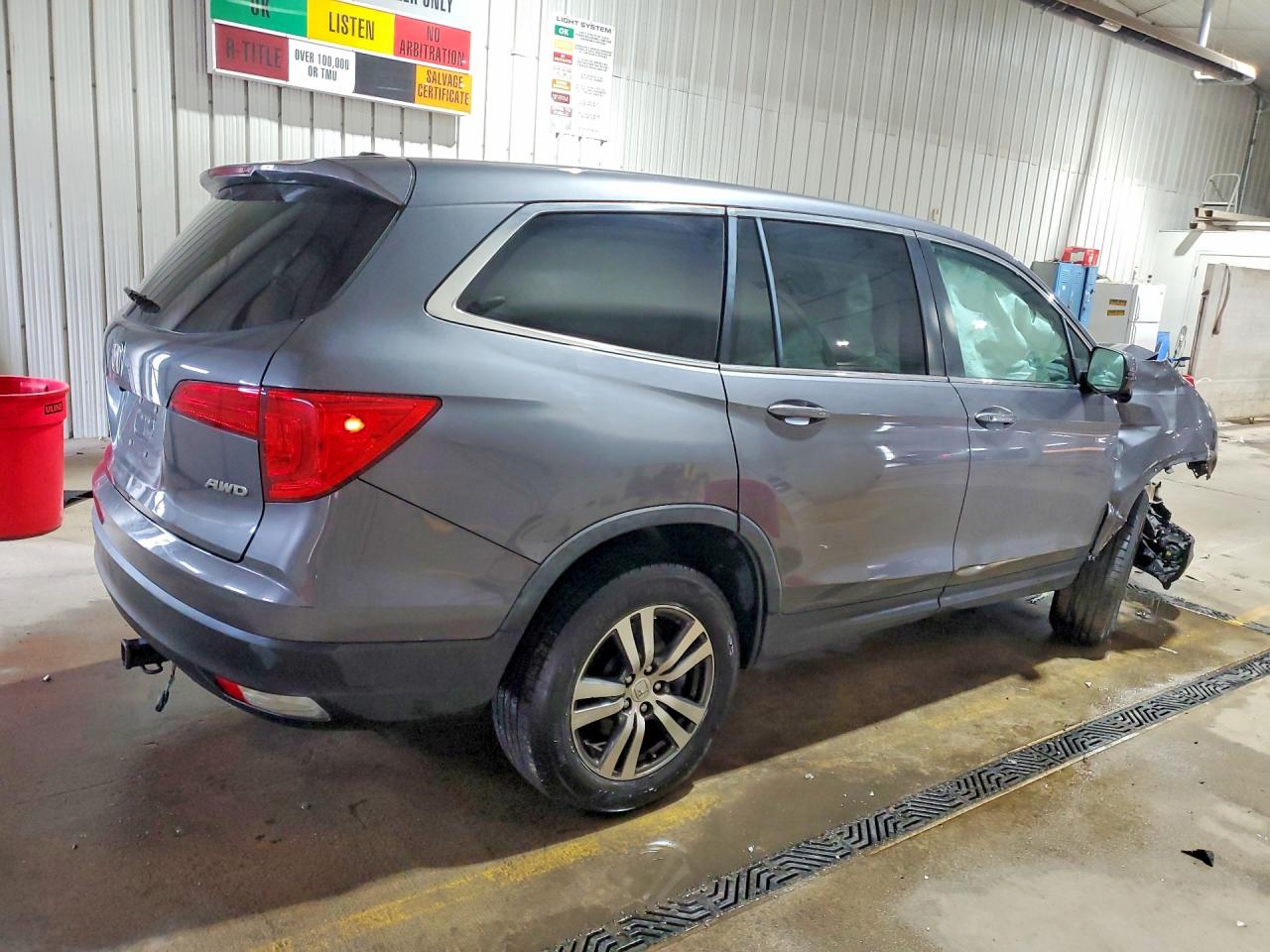 2016 HONDA PILOT EXL photo 5