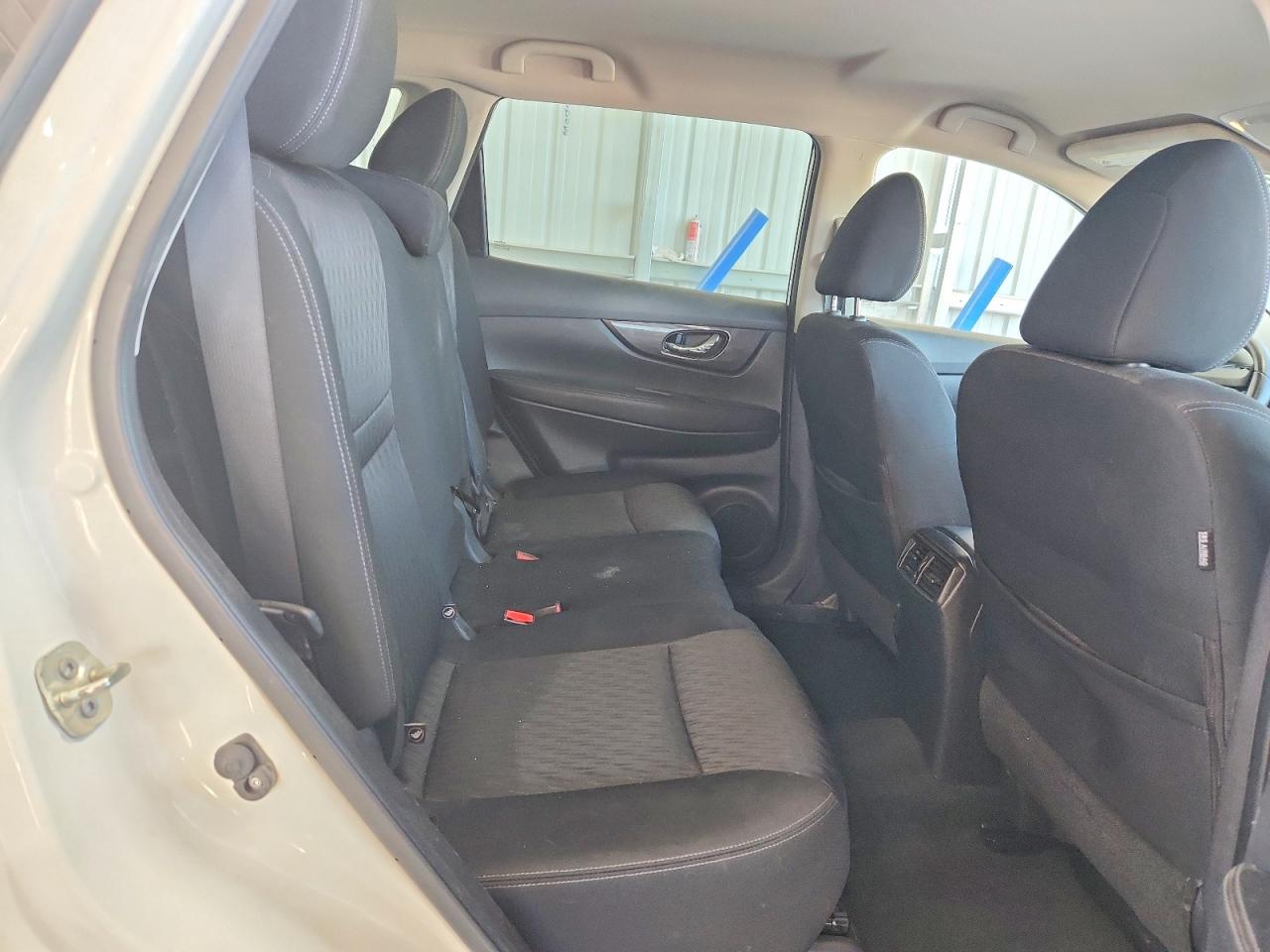 2020 NISSAN ROGUE SV photo 11