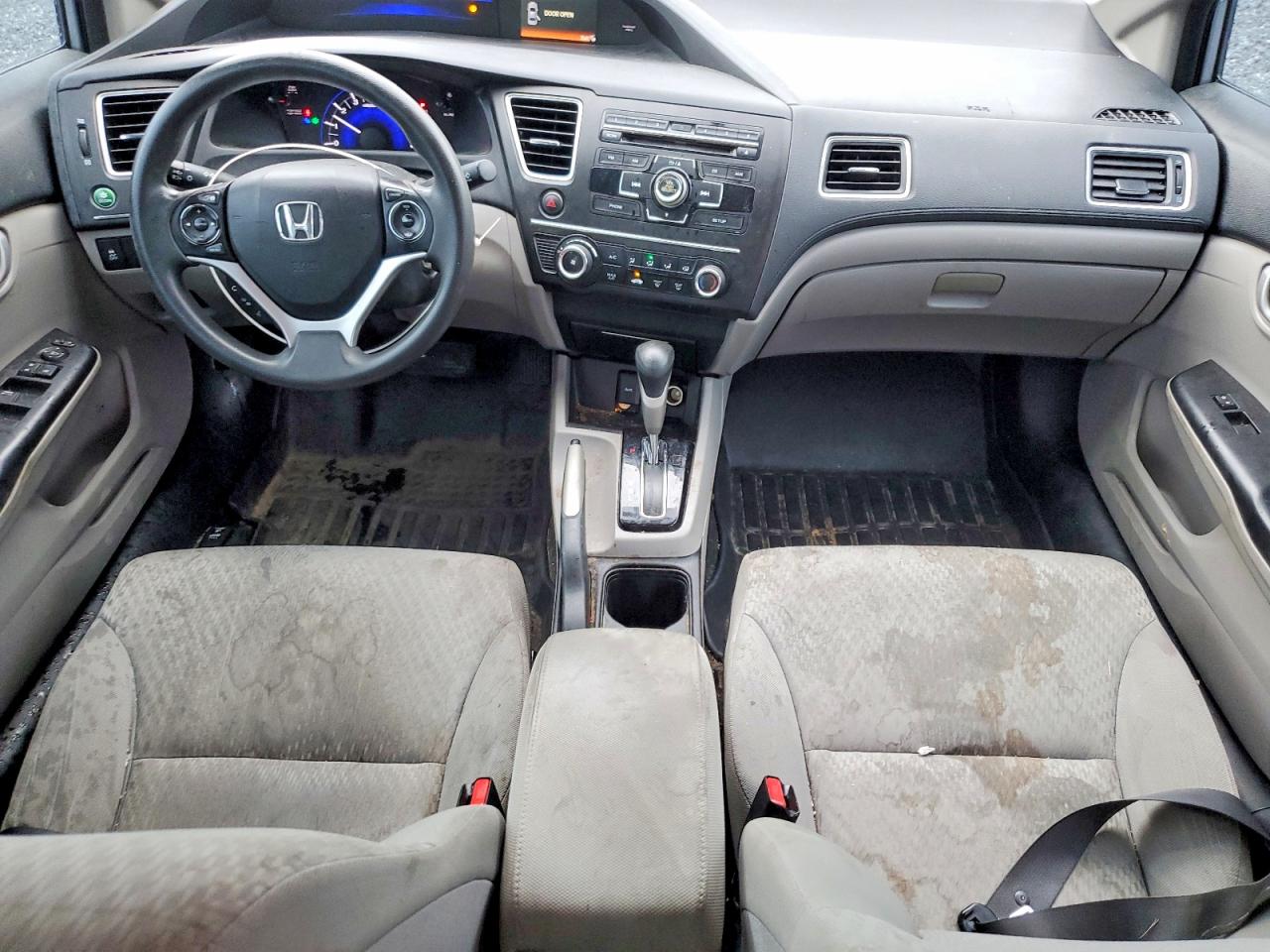 2015 HONDA CIVIC LX photo 15