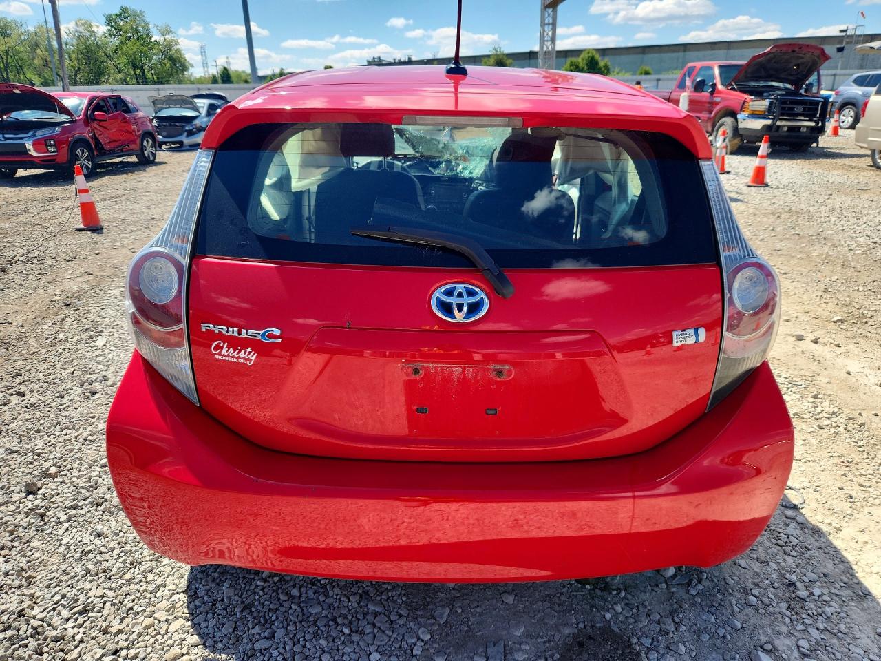 2013 TOYOTA PRIUS C FOUR photo 16