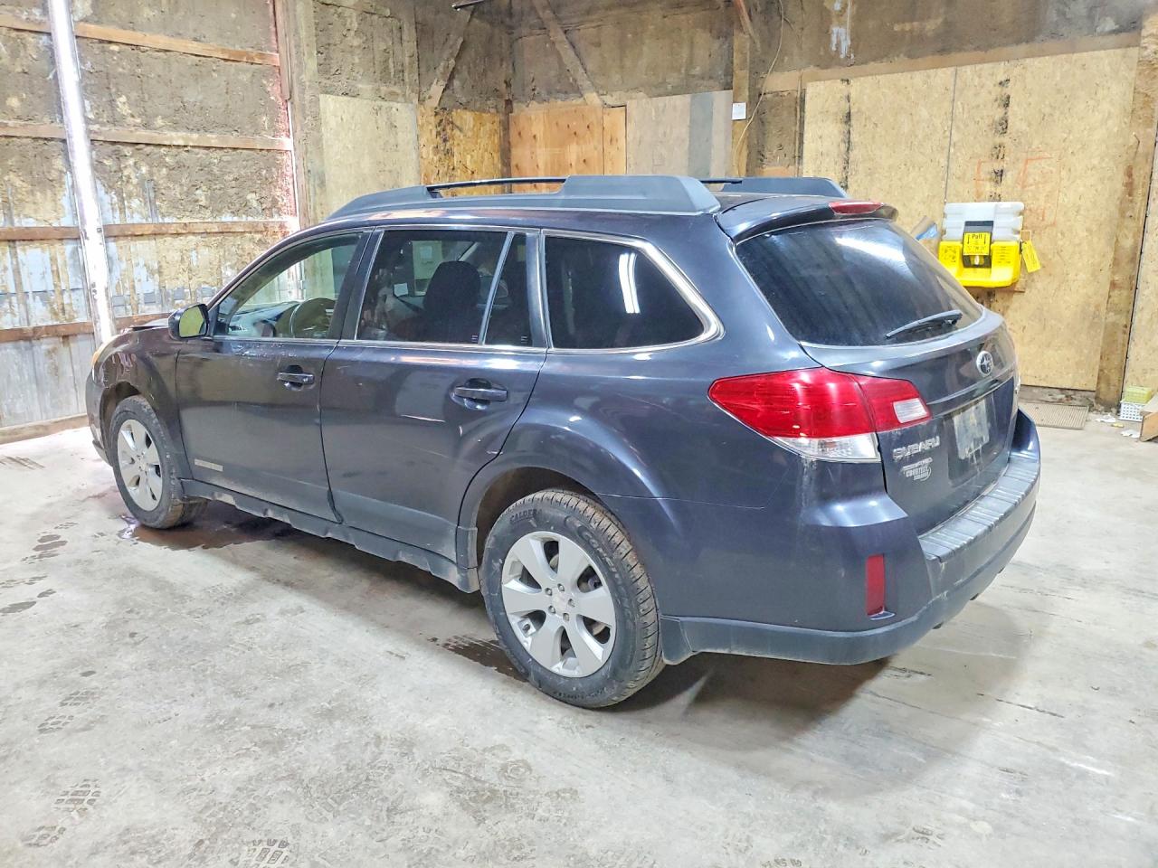 2011 SUBARU OUTBACK 2.5I PREMIUM photo 3