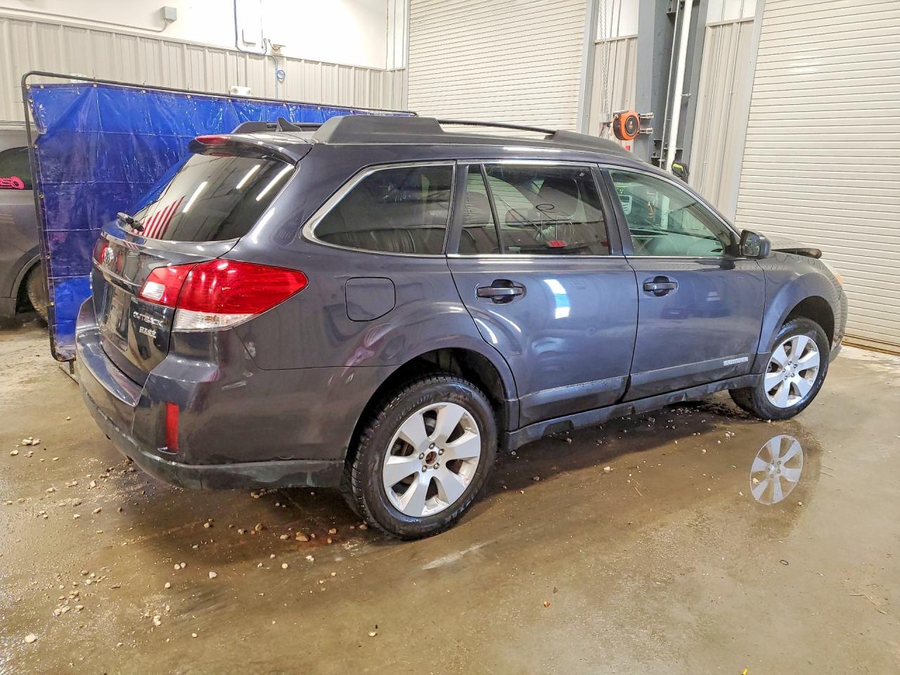 2011 SUBARU OUTBACK 2.5I PREMIUM photo 5