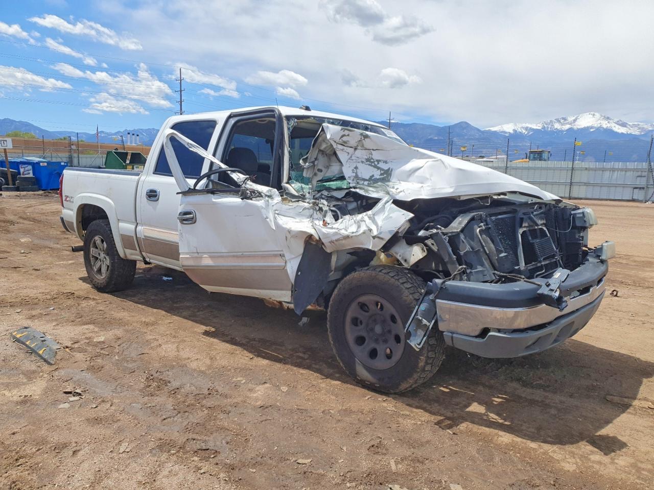 2005 CHEVROLET SILVERADO K1500 photo 7