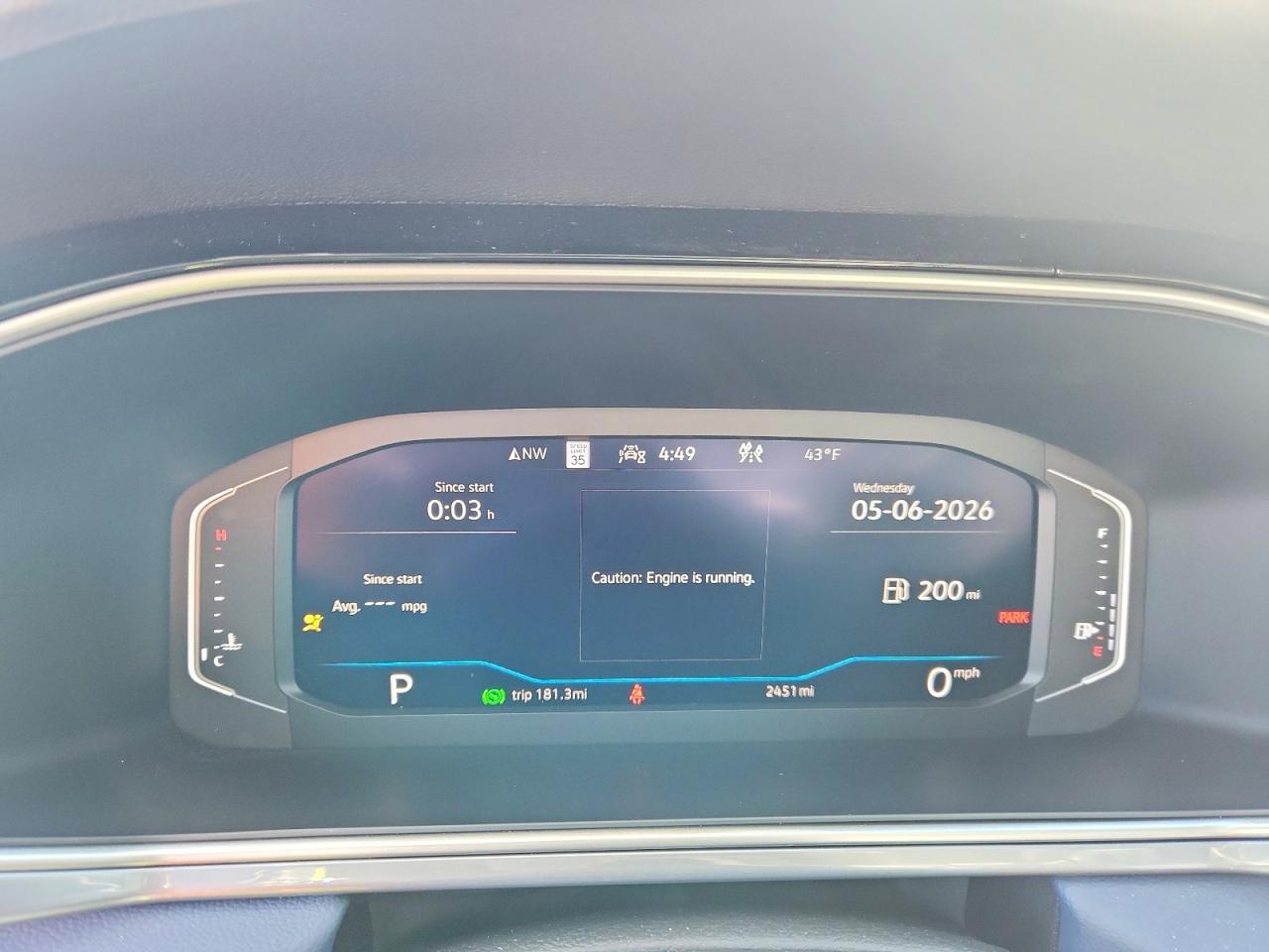 2025 VOLKSWAGEN TAOS SEL photo 17