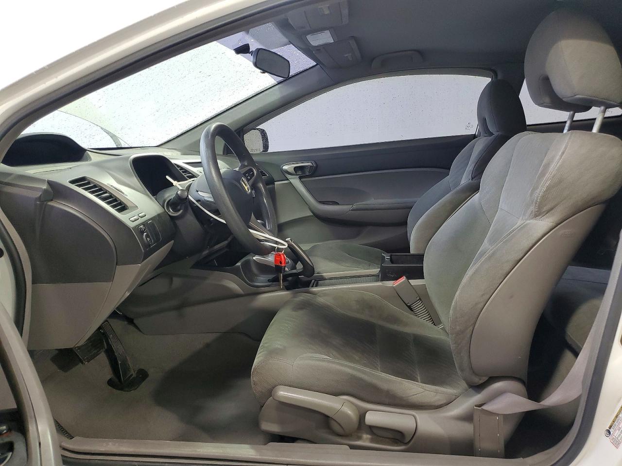 2010 HONDA CIVIC LX photo 19